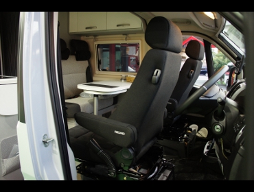 �t�B�A�b�g�@DUCATO�@�L�����s���O�@�Ɂ@RECARO�i���J���j�@�G���S���hMV�@BK�@�A�[�����X�g���E�@���@�V�[�g�q�[�^�[�t���@�~���E�@����