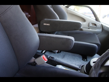 TOYOTA�@�J�����[�h�@�Ɂ@RECARO�i���J���j�@SR-7F�@GK100�@BK/BK�@�~���E�@����