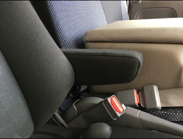 TOYOTA�@�o���e�b�N�@ZIL520�N���[�Y�@�m�i�r85�`�m���i2017�N�j�@�Ɂ@RECARO�i���J���j�@�G���S���hMV�@BK�@�V�[�g�q�[�^�[�t���@����