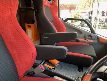 TOYOTA�@�J�����[�h�@KDY281�i2019�N4���j�@�Ɂ@RECARO�i���J���j�@SR-7F�@GU100H�@RED�@�V�[�g�q�[�^�[�t���A�A�[�����X�g�t���@�~���E�@����