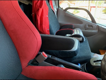 TOYOTA�@�J�����[�h�@�A�l�b�N�X���o�e�B52DB�i2021�N�j�@�Ɂ@RECARO�i���J���j�@SR-7F�@GU100�@BK/RED�@�A�[�����X�g�t���@����