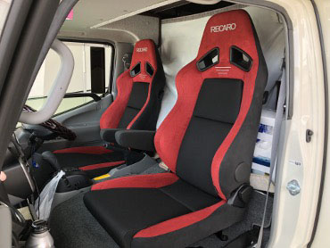 TOYOTA�@�i�b�c�@�N���A�@�J�����[�h�@KDY231���i2021�N�j�@�Ɂ@RECARO�i���J���j�@SR-7F�@GU100�@BK�@�A�[�����X�g�t���@�~���E�@����