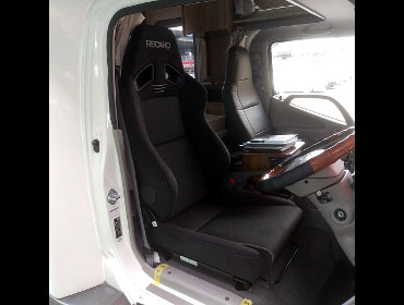 TOYOTA�@�J�����[�h�@KDY231���@�Ɂ@RECARO�i���J���j�@SR-7F�@GK100�@BK/SIL�@����