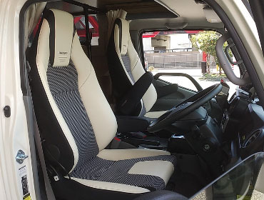 TOYOTA�@�J�����[�h�@GDY281�i2022�N�j�@�Ɂ@RECARO�i���J���j�@LX-F�@WL110H�@���@�A�[�����X�g�t���@�~���E�@����