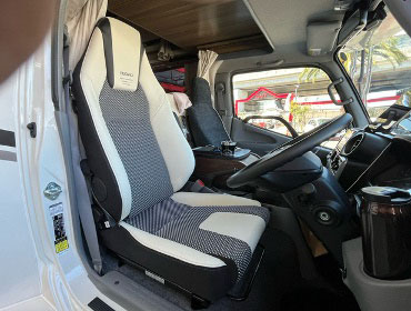 TOYOTA�@�J�����[�h�@GDY281���i2024�N�j�@�Ɂ@RECARO�i���J���j�@LX-F�@WL110H�@A/R�@�����U�[�@����