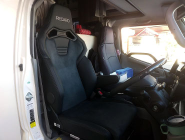 TOYOTA�@�J�����[�h�@KDY231�i2018�N�j�@�Ɂ@RECARO�i���J���j�@SR-C�@UT100�@A/R�@BK�@�A�[�����X�g�t���@����