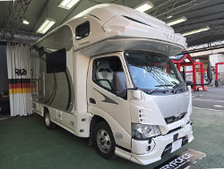 TOYOTA�@�J�����[�h�@GDY281���i2024�N�j�@�Ɂ@RECARO�i���J���j�@SR-C�@UT100�@A/R�@�T�[�W�O���C�@�~���E�@����