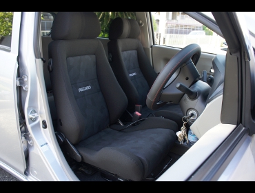 RECARO�i���J���V�[�g�j�@DAIHATSU�@�~���C�[�X��RECARO�i���J���j�@�G���S���hD�@�~2�r�@����