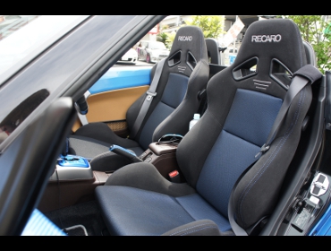 RECARO�i���J���V�[�g�j�@DAIHATSU�@�R�y�����[�u�@LA400K�Ƀ��J���@SR-7 GK100�@BK/BL�@�~2�r�@����