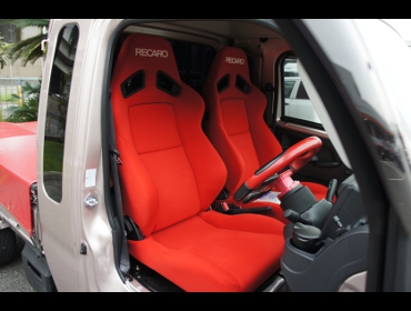 RECARO�i���J���V�[�g�j�@DAIHATSU�@�n�C�[�b�g�W�����{�@S500P�Ƀ��J���@SR-7F�@KK100�@RED�@�~2�r�@����