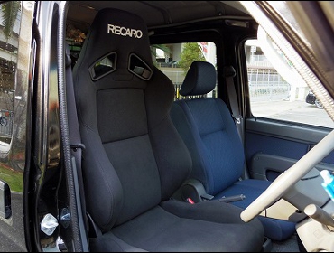 RECARO�i���J���V�[�g�j�@DAIHATSU�@�n�C�[�b�g�J�[�S�@�N���[�Y�@S331�Ƀ��J���@SR-7F KK100�@BK�@����
