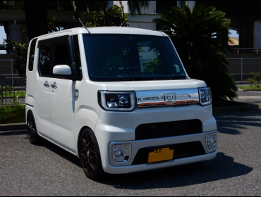 DAIHATSU�@�E�F�C�N�@LA700S��RECARO�i���J���j�V�[�g����