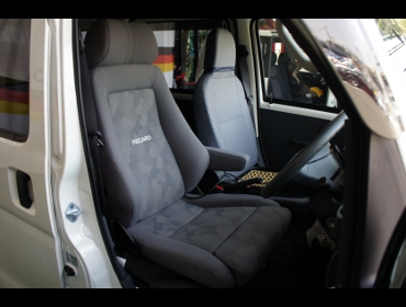 DAIHATSU�@�n�C�[�b�g�J�[�S�@S321V�@�Ɂ@RECARO�i���J���j�@�G���S���hMV�@�O���C�@����