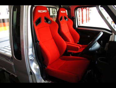 RECARO�i���J���V�[�g�j�@DAIHATSU�@�n�C�[�b�g�W�����{�@S500�@�Ɂ@RECARO�i���J���j�@SR-7F�@KK100�@RED�@A/R�@�~2�r�@����