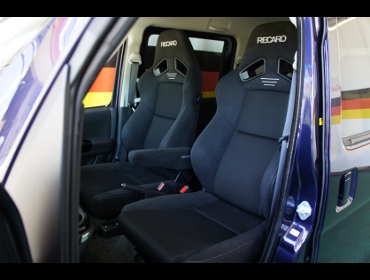 RECARO�i���J���V�[�g�j�@DAIHATSU�@�A�g���[���S���@S331G�i2018�N�j�@�Ɂ@SR-7F�@GK100�@BK/BK�iA/R�j�@�A�[�����X�g�t���@�~2�r�@����