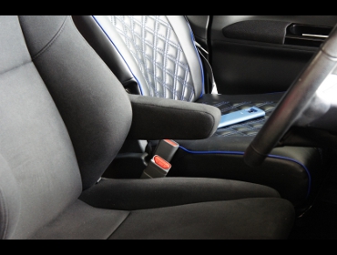 DAIHATSU�@�^���g�@LA600S�i2014�N�j�@�Ɂ@RECARO�i���J���j�@SR-7F�@KK100�@BK�@�A�[�����X�g�t���@����