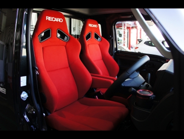 RECARO�i���J���V�[�g�j�@DAIHATSU�@�n�C�[�b�g�@�W�����{�@S500�i2018�N�j�@�Ɂ@RECARO�i���J���j�@SR-7F�@KK100�@RED�@�A�[�����X�g�t���@���E����