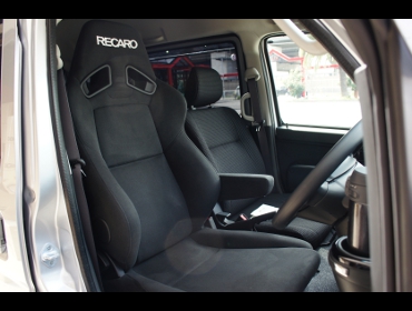 DAIHATSU�@�n�C�[�b�g�J�[�S�@�N���[�Y�^�[�{�@S321V�i2019�N1���j�@�Ɂ@RECARO�i���J���j�@SR-7F�@KK100�@BK�@�A�[�����X�g�t���@����