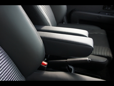 RECARO�i���J���V�[�g�j�@DAIHATSU�@�n�C�[�b�g�@�f�b�L�o���@S331W�i2018�N6���j�@�Ɂ@RECARO�i���J���j�@LX-F�@IL110H�@BK���U�[�@�A�[�����X�g�t���@�~���E�@����