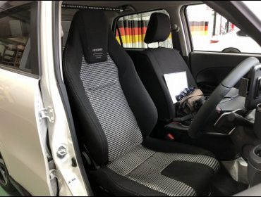 DAIHATSU�@�L���X�g�X�|�[�c�@LA250S�i2019�N�j�@�Ɂ@RECARO�i���J���j�@LX-F�@IN110�@BK�@�V�[�g�q�[�^�[�t���@����