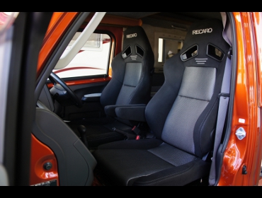 DAIHATSU�@�n�C�[�b�g�g���b�N�@�L�����p�[�����ԁ@S500P�i2017�N5���j�@�Ɂ@RECARO�i���J���j�@SR-7F�@GK100�@BK/SIL�@�A�[�����X�g�t���@�~���E�@����