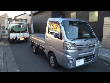 DAIHATSU�@�n�C�[�b�g�g���b�N�@S500�n�i2018�N4���j�@�Ɂ@RECARO�i���J���j�@SR-7F�@GK100�@BK/�u���[�@����