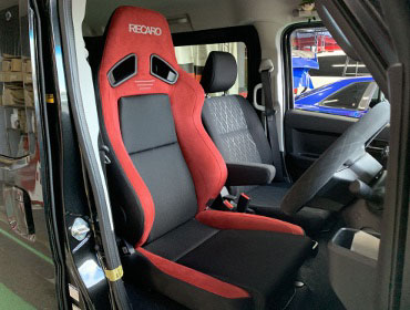 DAIHATSU�@�A�g���[�@S710V�i2022�N�j�@�Ɂ@RECARO�i���J���j�@SR-7F�@GU100�@RED�@�A�[�����X�g�t���@����