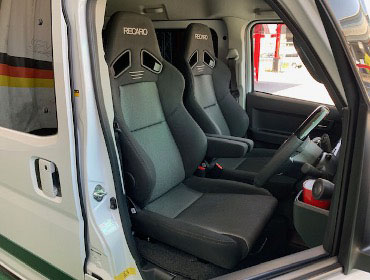 DAIHATSU�@�A�g���[�@S700�@�Ɂ@RECARO�i���J���j�@SR-7F�@GK100�@BK/SIL�@�A�[�����X�g�t���@�~���E�@����