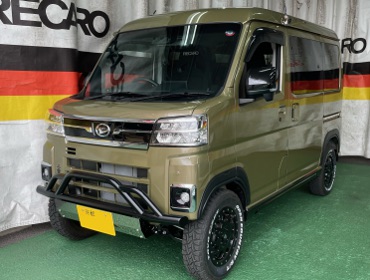 DAIHATSU�@�A�g���[�@S710V�i2023�N�j�@�Ɂ@RECARO�i���J���j�@SR-7F�@KK100�@BK�@A/R�@����