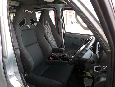 DAIHATSU�@�n�C�[�b�g�J�[�S�@S321V�i2017�N�j�@�Ɂ@RECARO�i���J���j�@SR-7F�@GK100�@BK/BK�@���@LX-F WU110�@BK�@����