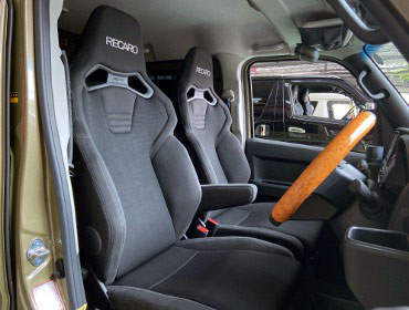 DAIHATSU�@�A�g���[�@�Ɂ@RECARO�i���J���j�@SR-C�@BK�@A/R�@�~���E�@����