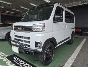 DAIHATSU�@�A�g���[�@S710V�i2025�N�j�@�Ɂ@RECARO�i���J���j�@SR-C�@UT100�@A/R�@BK�@�~���E�@����