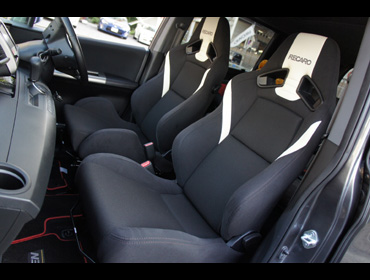 ���J���@SR-7F Lassic �z���C�g���U�[