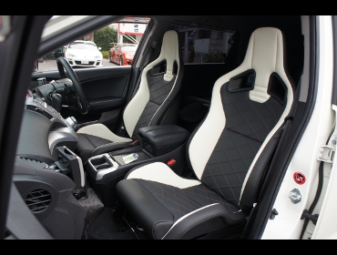 RECARO�i���J���V�[�g�j�@HONDA�@�I�f�b�Z�C�@RB3��RECARO�i���J���j�@�X�|�[�c�X�^�[�@���~�e�b�h�G�f�B�V�����@�z���C�g�@�~2�r�@����