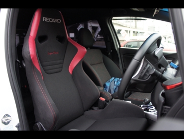 RECARO�i���J���V�[�g�j�@HONDA�@�t�B�b�g3�@�n�C�u���b�h�@GP5�Ƀ��J���@����SR-6 �X�[�p�[�V���^���NNU�@����