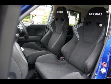 RECARO�i���J���V�[�g�j�@HONDA�@N-ONE�Ƀ��J���@SR-6 KK100S BK�@�~2�r�@����