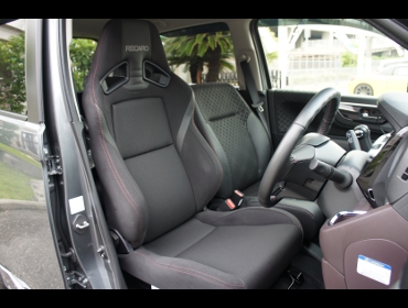 RECARO�i���J���V�[�g�j�@HONDA�@N-WGN�J�X�^����RECARO�i���J���j�@SR-7F Lassic BK/RED�@����