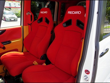 RECARO�i���J���V�[�g�j�@HONDA�@N-BOX�J�X�^���@JF-1�Ƀ��J���@SR-7F KK100�@RED�@�~2�r�@����