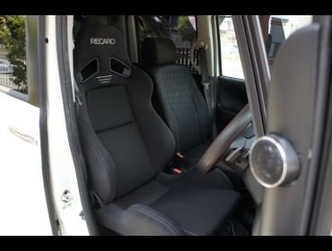 RECARO�i���J���V�[�g�j�@HONDA�@N-BOX�Ƀ��J���@SR-7 GK100H�V�[�g�q�[�^�[�t���@BK/BK�@����