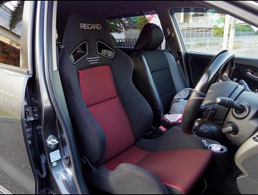 RECARO�i���J���V�[�g�j�@HONDA�@�X�g���[���@RN6�Ƀ��J���@SR-7�@GK100�@BK/RED�@����