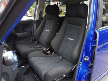 RECARO�i���J���V�[�g�j�@HONDA�@N-ONE�Ƀ��J���@�G���S���hD�@BK�@�~2�r�@����