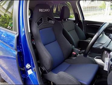 RECARO�i���J���V�[�g�j�@HONDA�@�t�B�b�g�@GK�Ƀ��J���@SR-7�@SK100�@BK/BL�@����