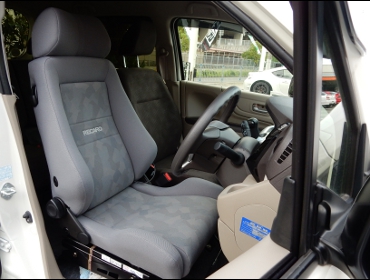 HONDA�@N-WGN��RECARO�i���J���j�G���S���hD�@�O���C�@����