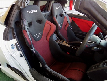 HONDA�@S660�@JW5�@�Ɂ@RECARO�i���J���j�@RS-G�@GK�@BK/RED�@�~2�r�@����