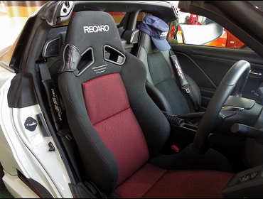 HONDA�@S660�@JW5�@�Ɂ@RECARO�i���J���j�@SR-7�@GK100�@BK/RED�@����