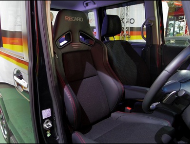 RECARO�i���J���V�[�g�j�@HONDA�@N-BOX�@JF1�@�Ɂ@RECARO�i���J���j�@SR-7F�@Lassic�@BK�@����