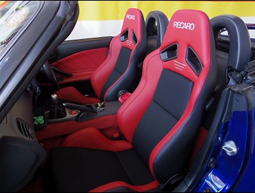 HONDA�@S2000�@AP1�i2000�N�j�@�Ɂ@RECARO�i���J���j�@SR-7�@Lassic�@RED���U�[�@�~2�r�@����
