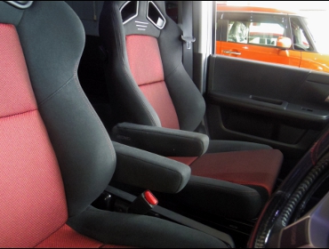 RECARO�i���J���V�[�g�j�@HONDA�@�X�e�b�v���S���@RK5�i2013�N�j�@�Ɂ@RECARO�i���J���j�@SR-7F�@GK100�@BK/RED�@�A�[�����X�g�t���@�~2�r�@����