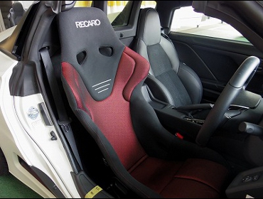 RECARO�i���J���V�[�g�j�@HONDA�@S660�@JW5�i2018�N�j�@�Ɂ@RECARO�i���J���j�@RS-G�@GK�@BK/RED�@����