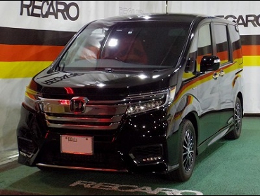HONDA�@�X�e�b�v���S���@RP5�i2017�N�j�Ɂ@RECARO�i���J���j�@SR-7F�@Lassic�@RED�@A/R�@�V�[�g�q�[�^�[�t���@����